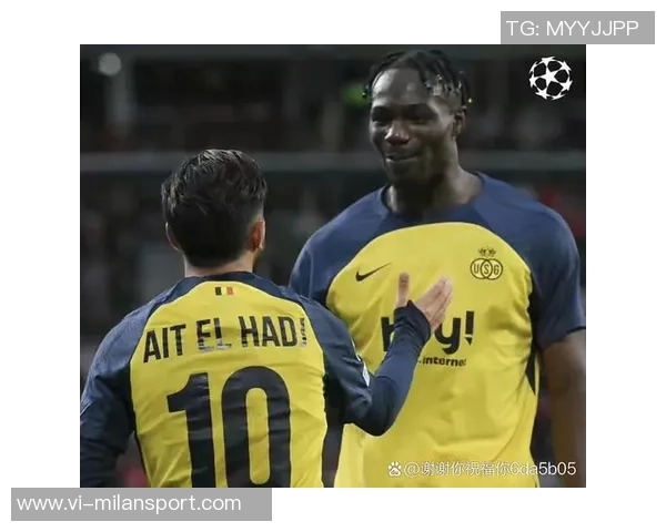 埃因霍温主帅严守纪律德斯特因迟到无缘欧冠首发阵容